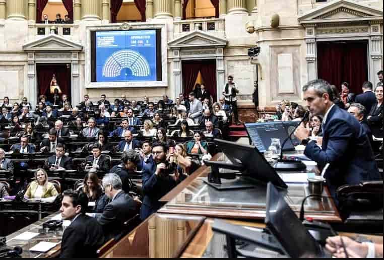 Congreso: sin los votos para derogar las PASO, el Gobierno negociará alternativas con la oposición