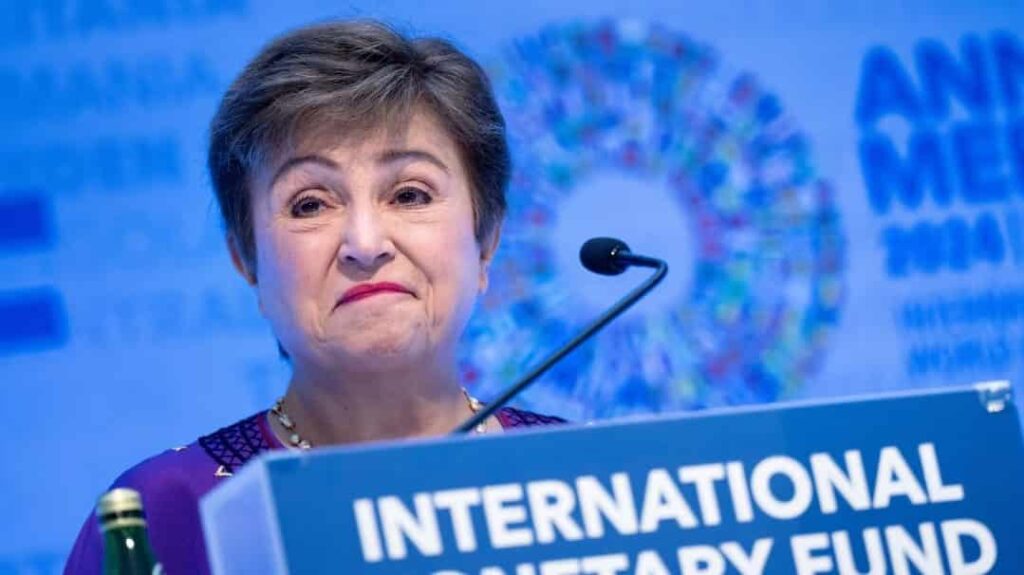 El Gobierno insiste en que se encamina a cerrar un acuerdo con el FMI, pero debe afrontar una instancia clave