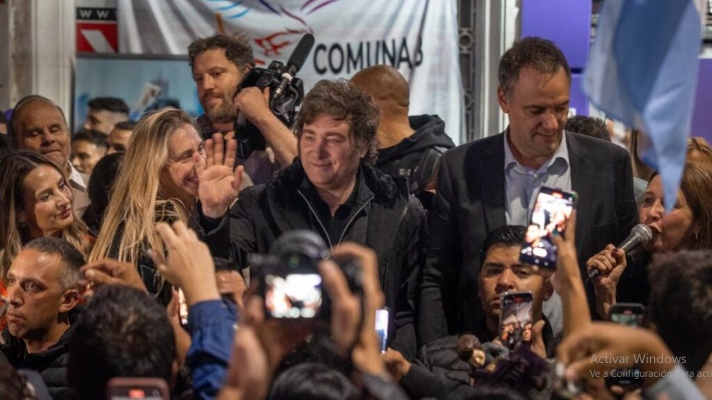 Contra el PRO y sin plan B: Milei apuesta todo a un triunfo de Adorni en una elección clave para el Gobierno